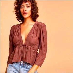 NWOT  Wilfred Shanina Tie Front Brown Blouse in Size Medium